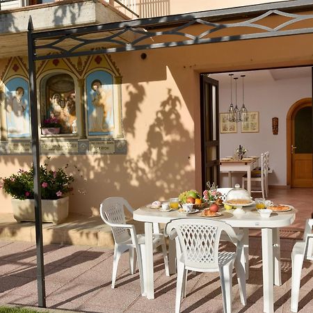 Villa Scarponi Ассизи Экстерьер фото